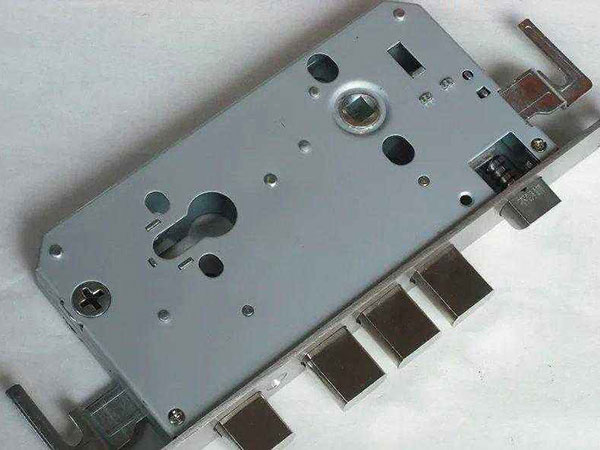 维西24小时上门开锁公司